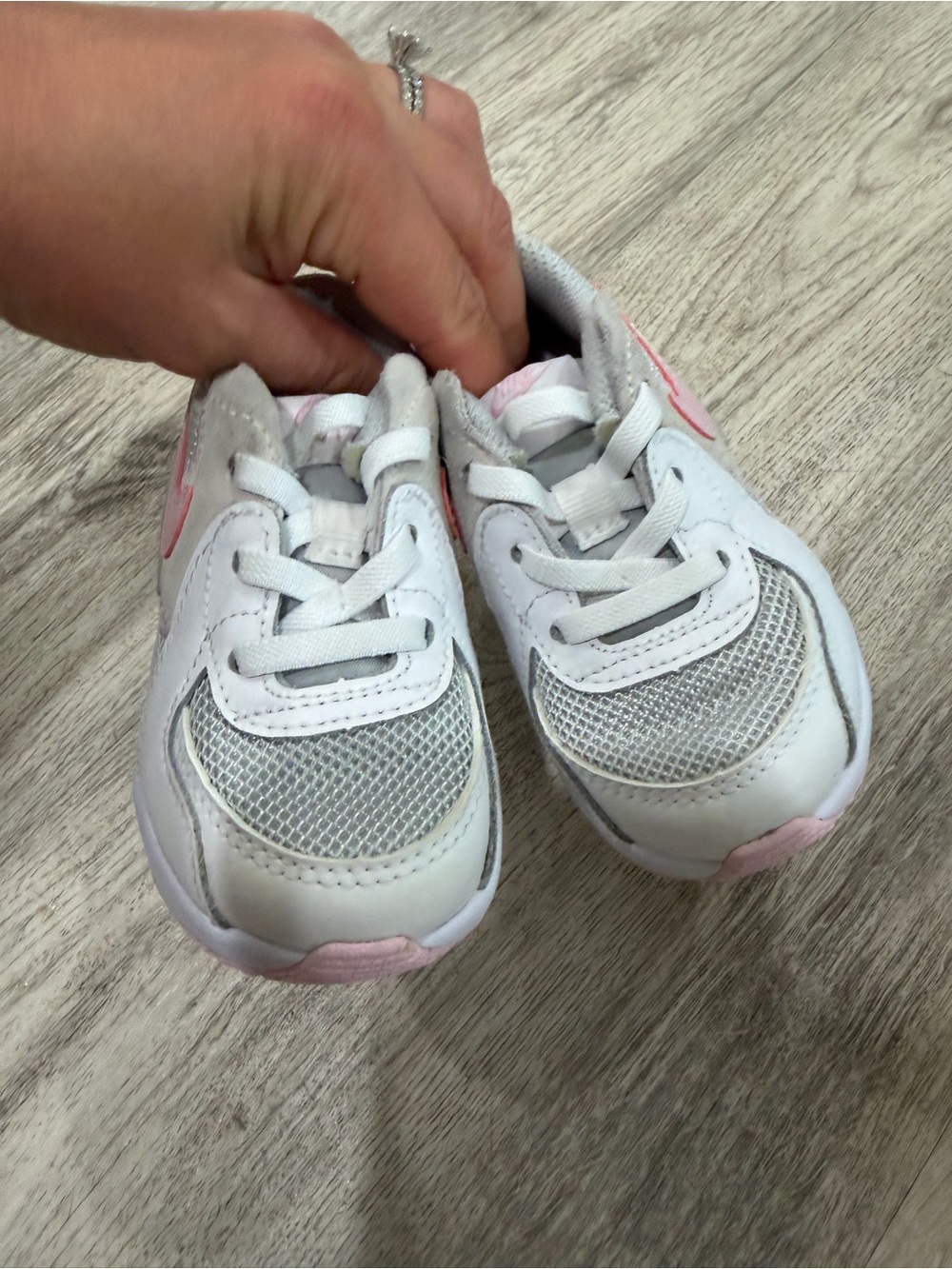 NIKE Kids White and Light Pink Athletic Sneakers - Picture 4 of 6